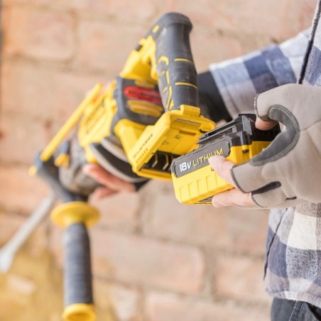 MARTELLO STANLEY FMCD900M25 18V 4 AH